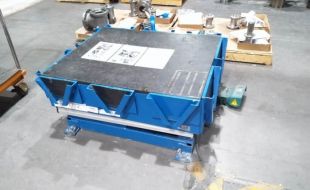 安全高效施工：定制剪叉式升降平臺提升建筑作業(yè)效率